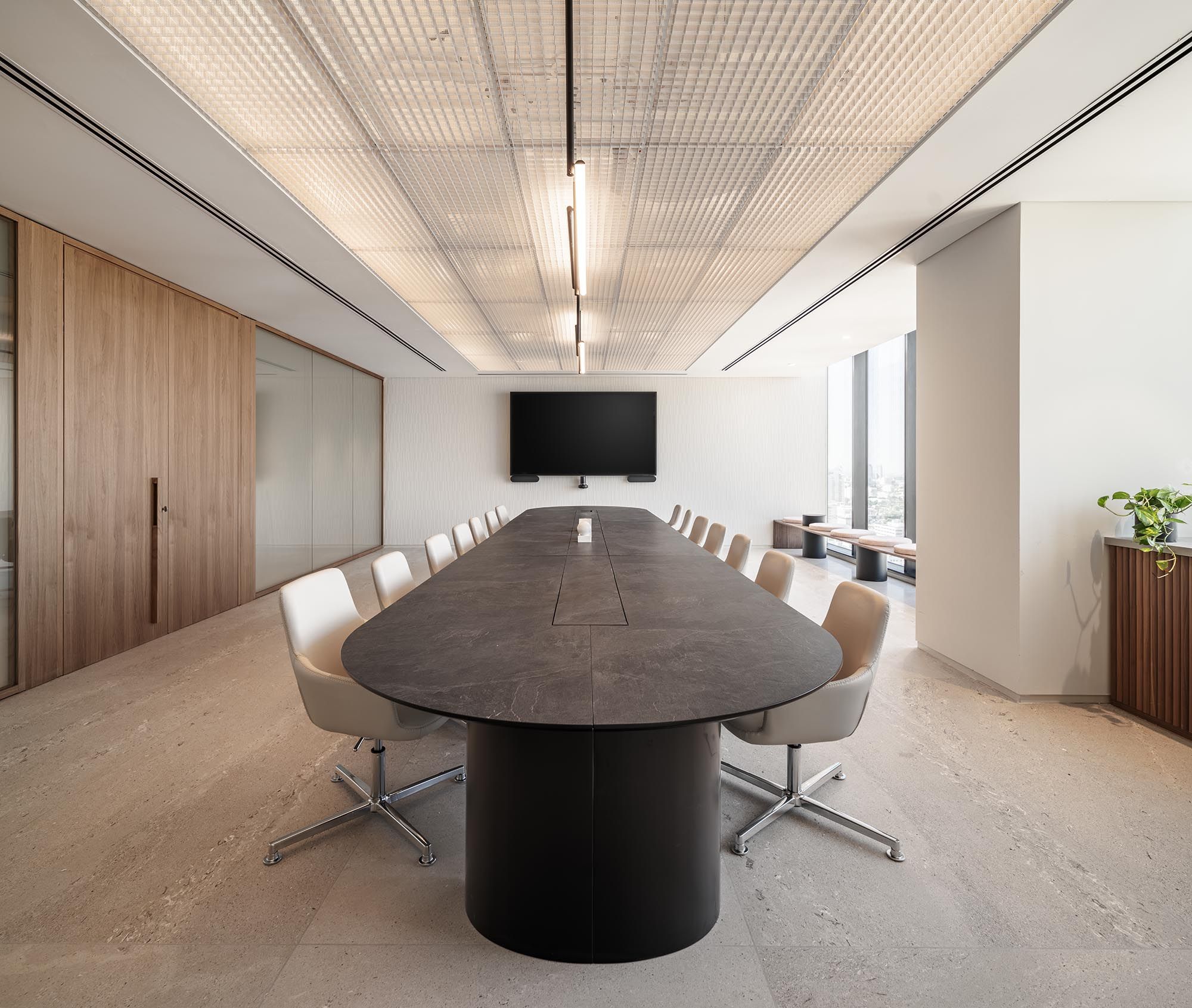 1500平米办公室装修完工照实景效果 - 会议室 · Conference Room
